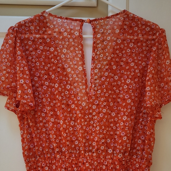 Row A Women's Floral V-Neck Romper - Picture 10 of 15